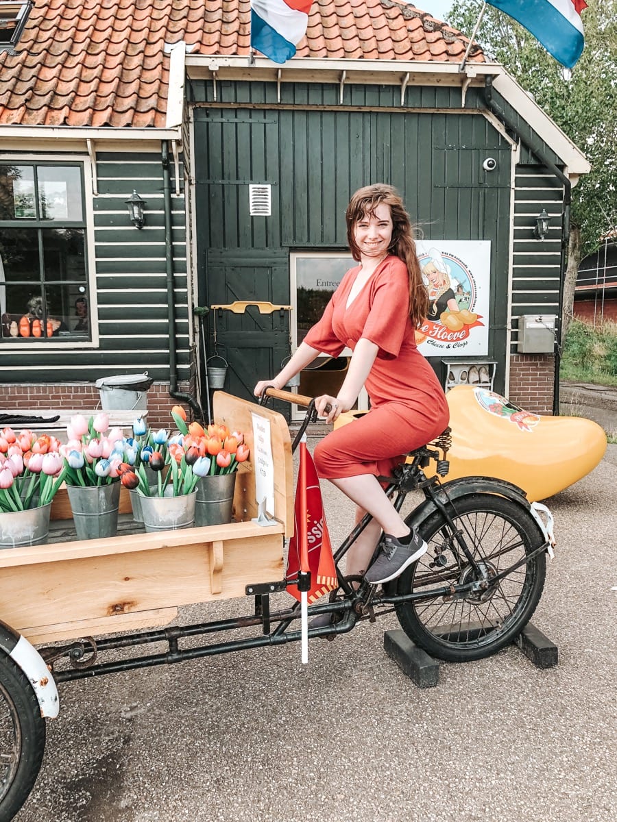 Dutch Edam Clog Shop